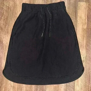 Lululemon On The Fly Skirt Woven In‎ Frontier Size 2 casual comfort everyday